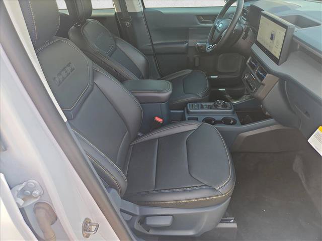 Certified 2025 Ford Maverick Lobo AWD/4WD image 19