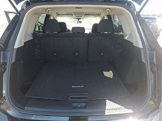 Used 2024 Nissan Rogue S AWD/4WD image 24