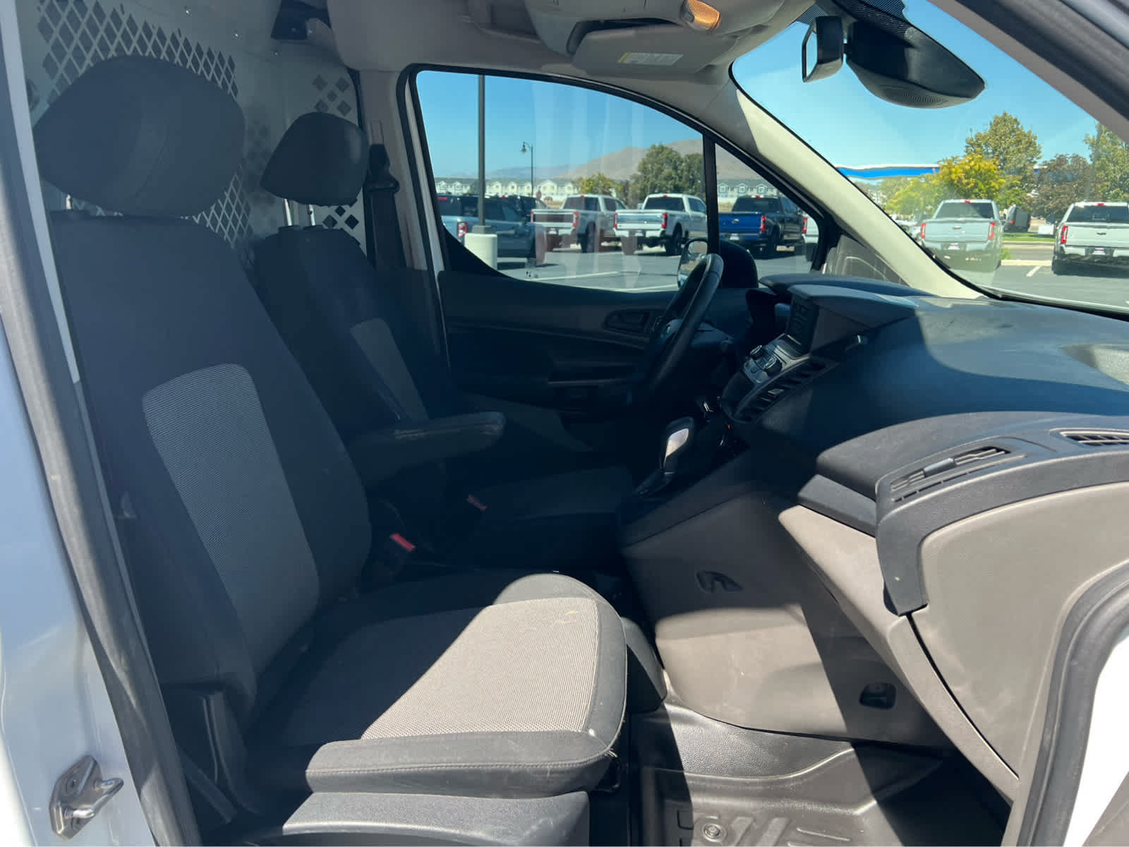 Certified 2021 Ford Transit Connect XL FWD image 16