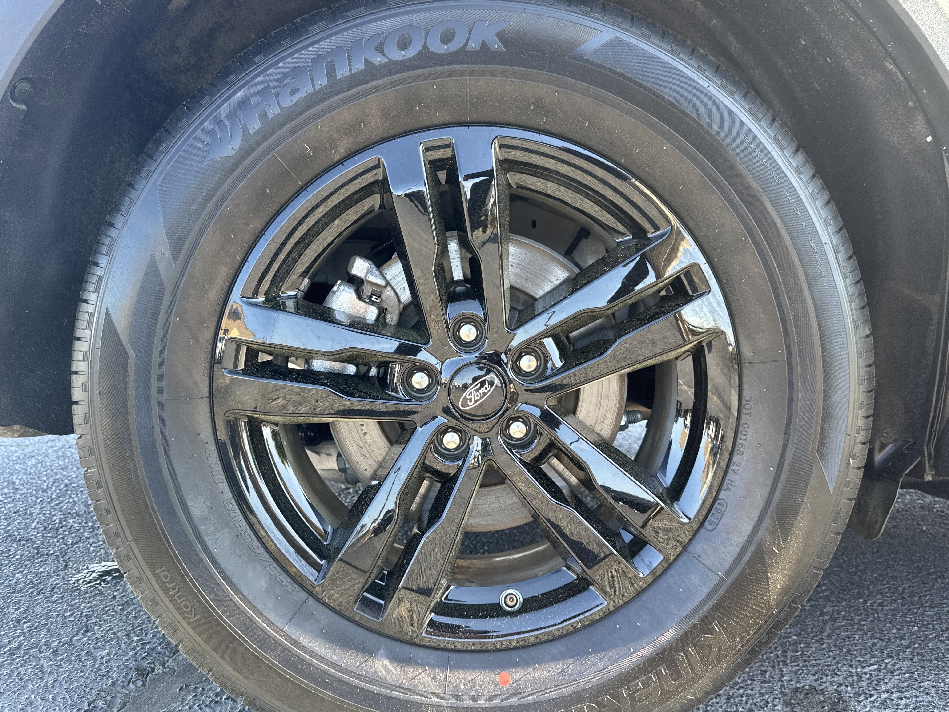 Certified 2023 Ford Explorer XLT w/ Equipment Group 202A RWD image 20