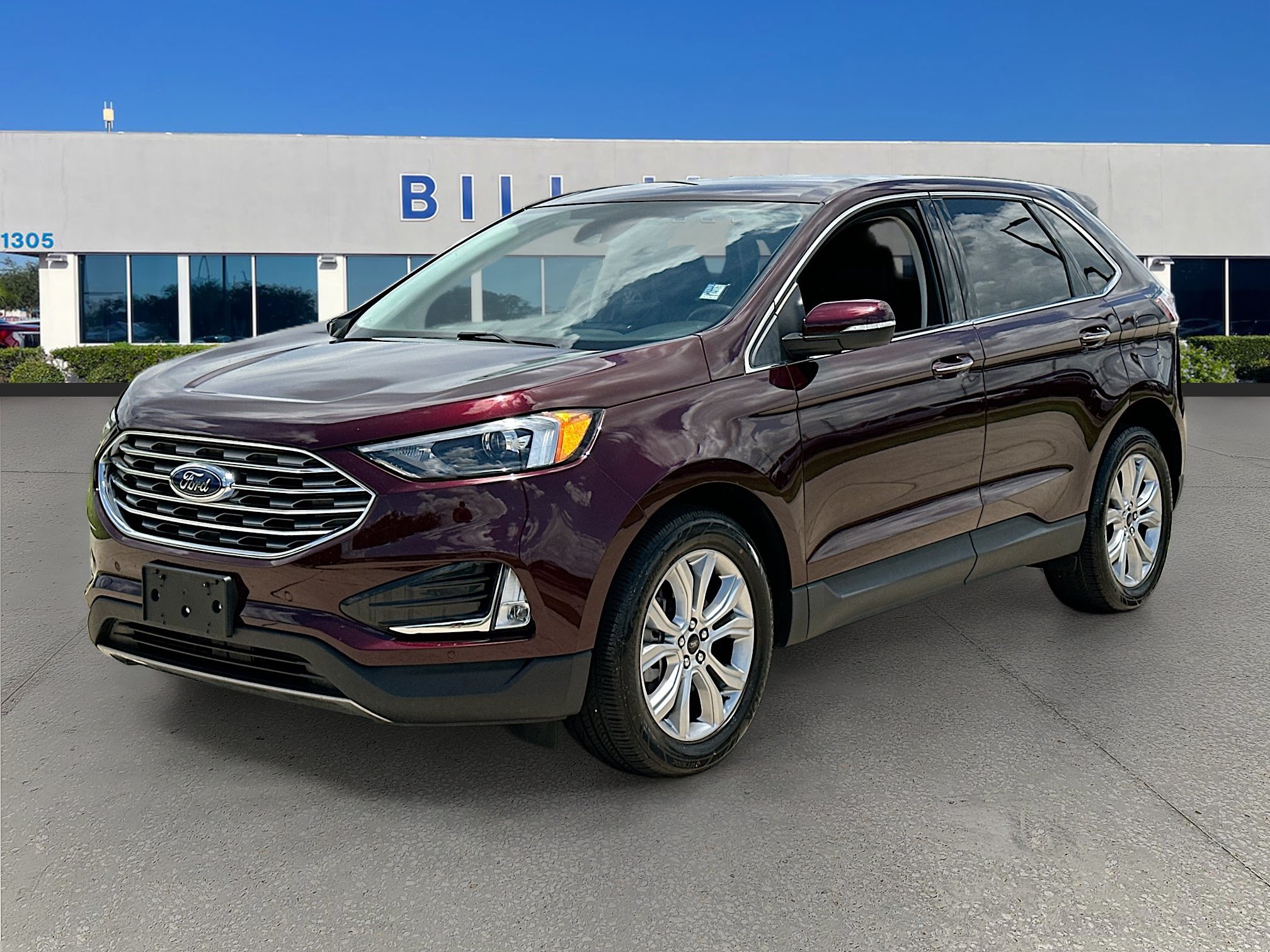 Certified 2024 Ford Edge Titanium AWD/4WD image 3