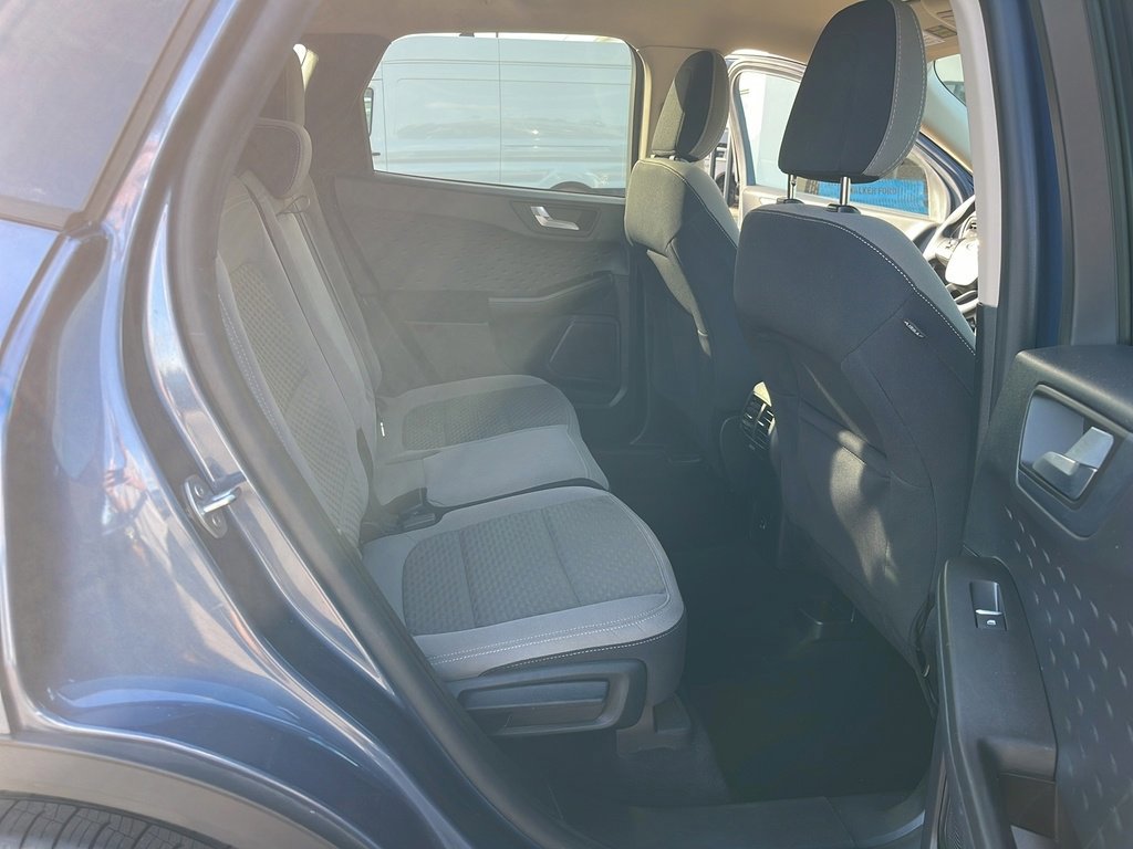 Certified 2020 Ford Escape SE image 15