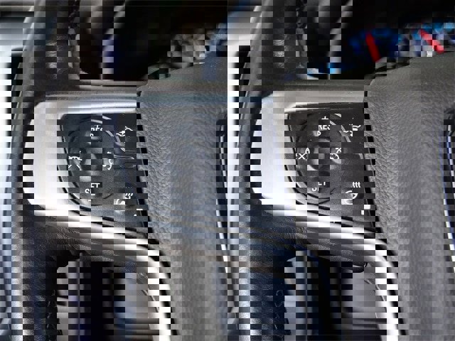 Used 2018 GMC Sierra 1500 SLT image 22