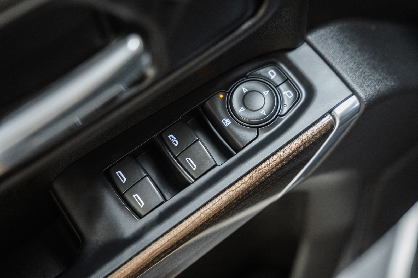 Used 2020 Chevrolet Silverado 1500 LT w/ All-Star Edition image 39