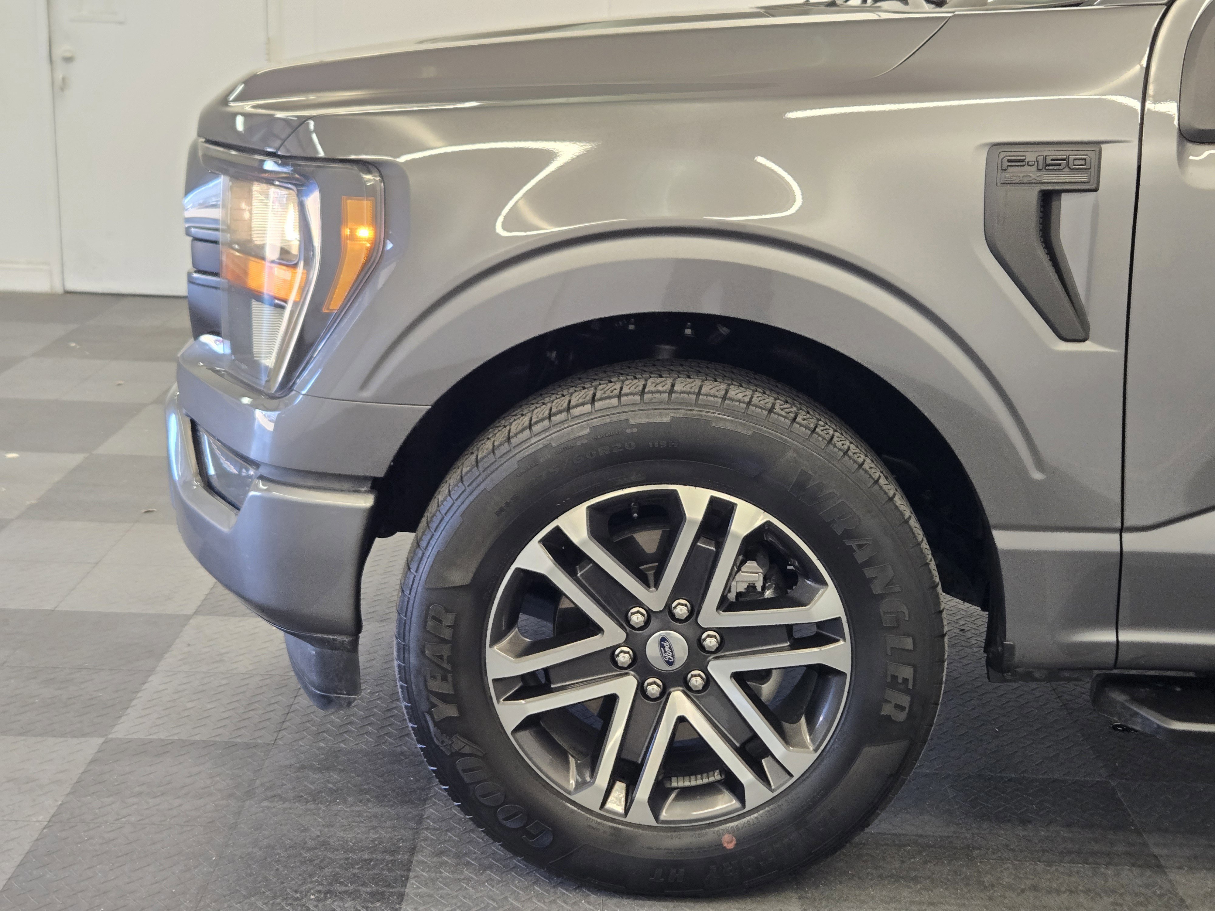 Certified 2023 Ford F150 XL w/ STX Appearance Package image 9