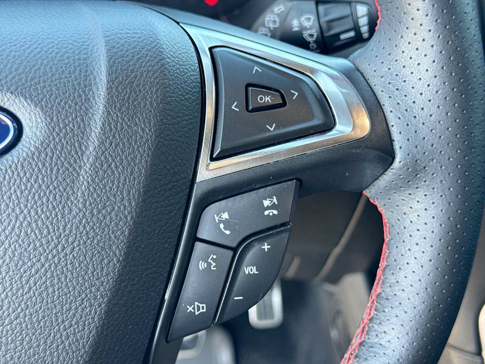 Certified 2023 Ford Edge ST-Line AWD/4WD image 24
