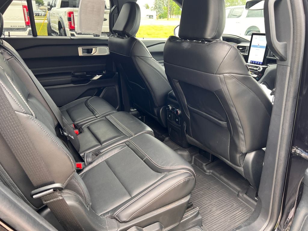 Certified 2022 Ford Explorer ST w/ ST Street Pack AWD/4WD image 17
