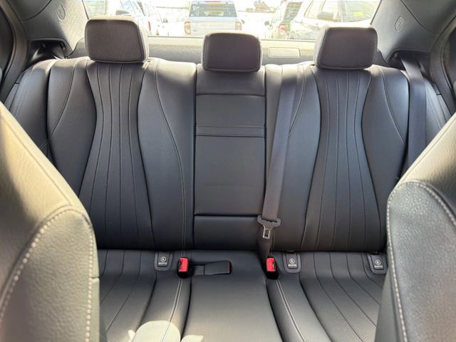 Used 2018 Mercedes-Benz E 400 4MATIC Sedan image 18