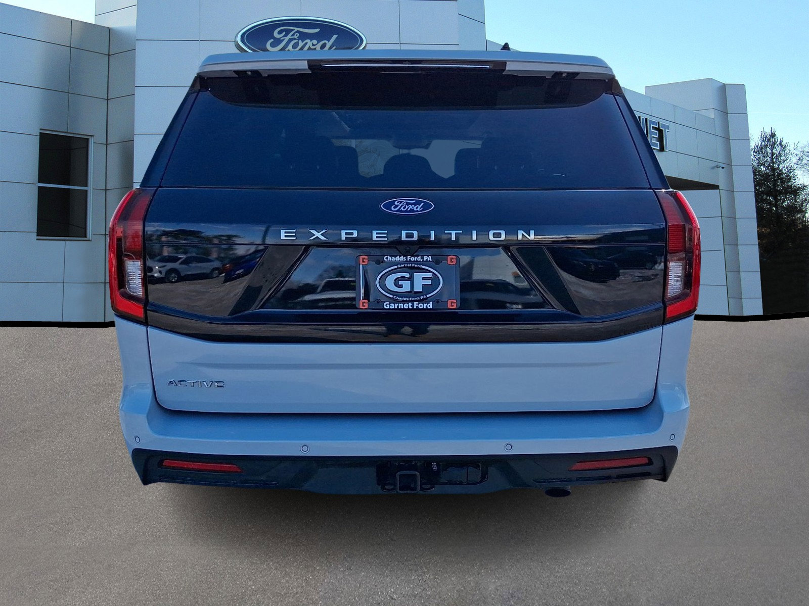 Certified 2025 Ford Expedition Active AWD/4WD image 7
