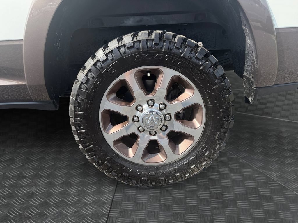 Used 2022 RAM 3500 Limited AWD/4WD image 14