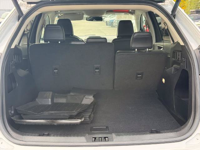 Certified 2024 Ford Edge SEL w/ Convenience Package AWD/4WD image 8