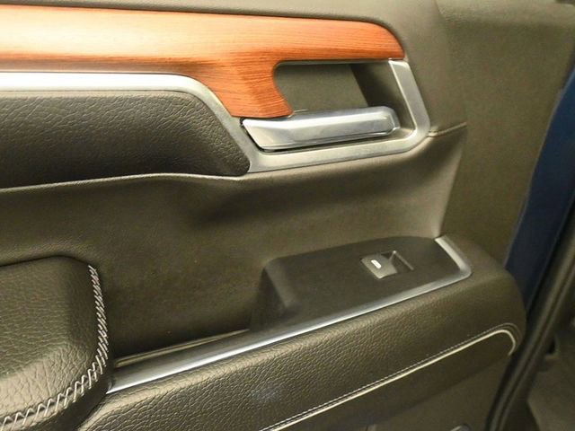 Used 2022 GMC Sierra 1500 Denali w/ Denali Reserve Package image 10