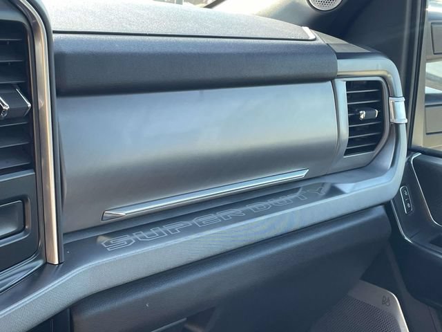 Certified 2024 Ford F250 Platinum w/ FX4 Off-Road Package AWD/4WD image 33