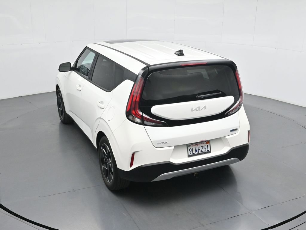 Used 2024 Kia Soul EX image 14
