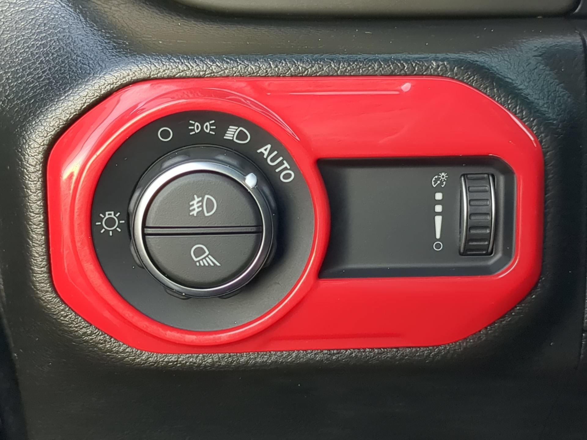 Used 2023 Jeep Gladiator Sport AWD/4WD image 62