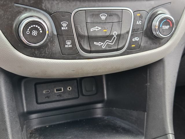 Used 2024 Chevrolet Equinox LS FWD image 19