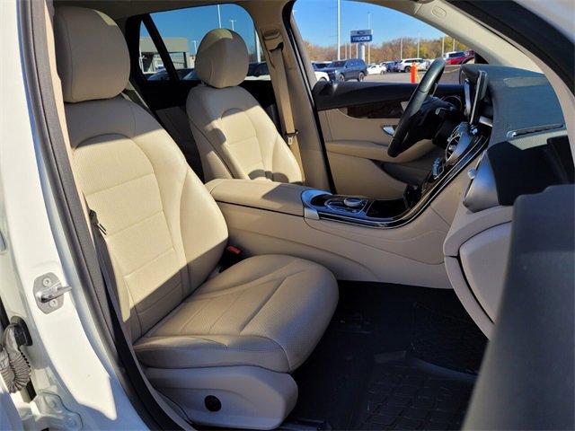 Used 2018 Mercedes-Benz GLC 300 GLC 300 image 16
