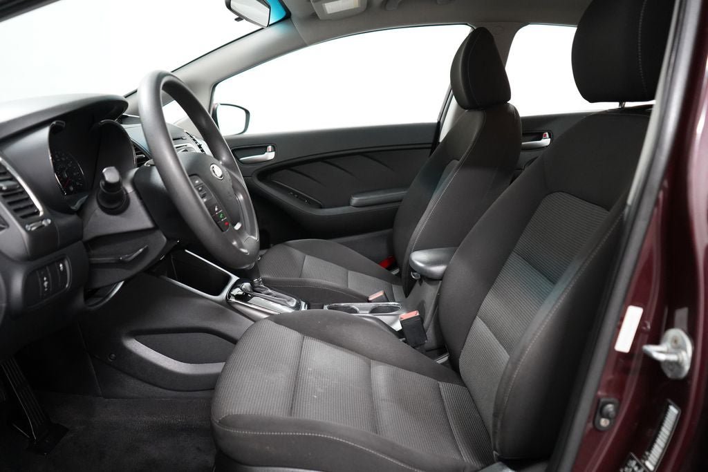 Used 2017 Kia Forte LX FWD image 14
