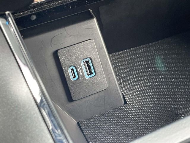 Certified 2023 Ford F150 Lariat w/ Trailer Tow Package image 26