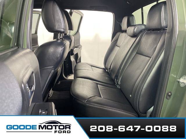 Used 2022 Toyota Tacoma TRD Sport w/ TRD Premium Sport Package AWD/4WD image 20