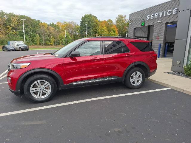 Certified 2024 Ford Explorer XLT w/ Equipment Group 202A AWD/4WD image 15
