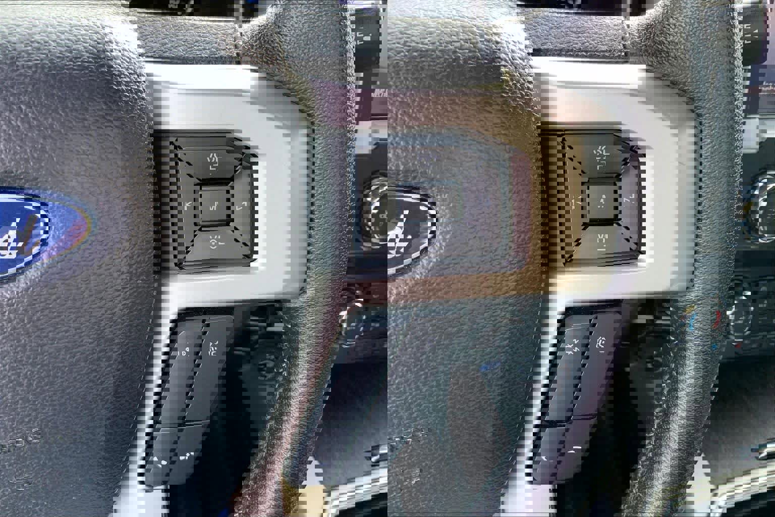 Certified 2020 Ford F350 Lariat w/ Lariat Ultimate Package image 23