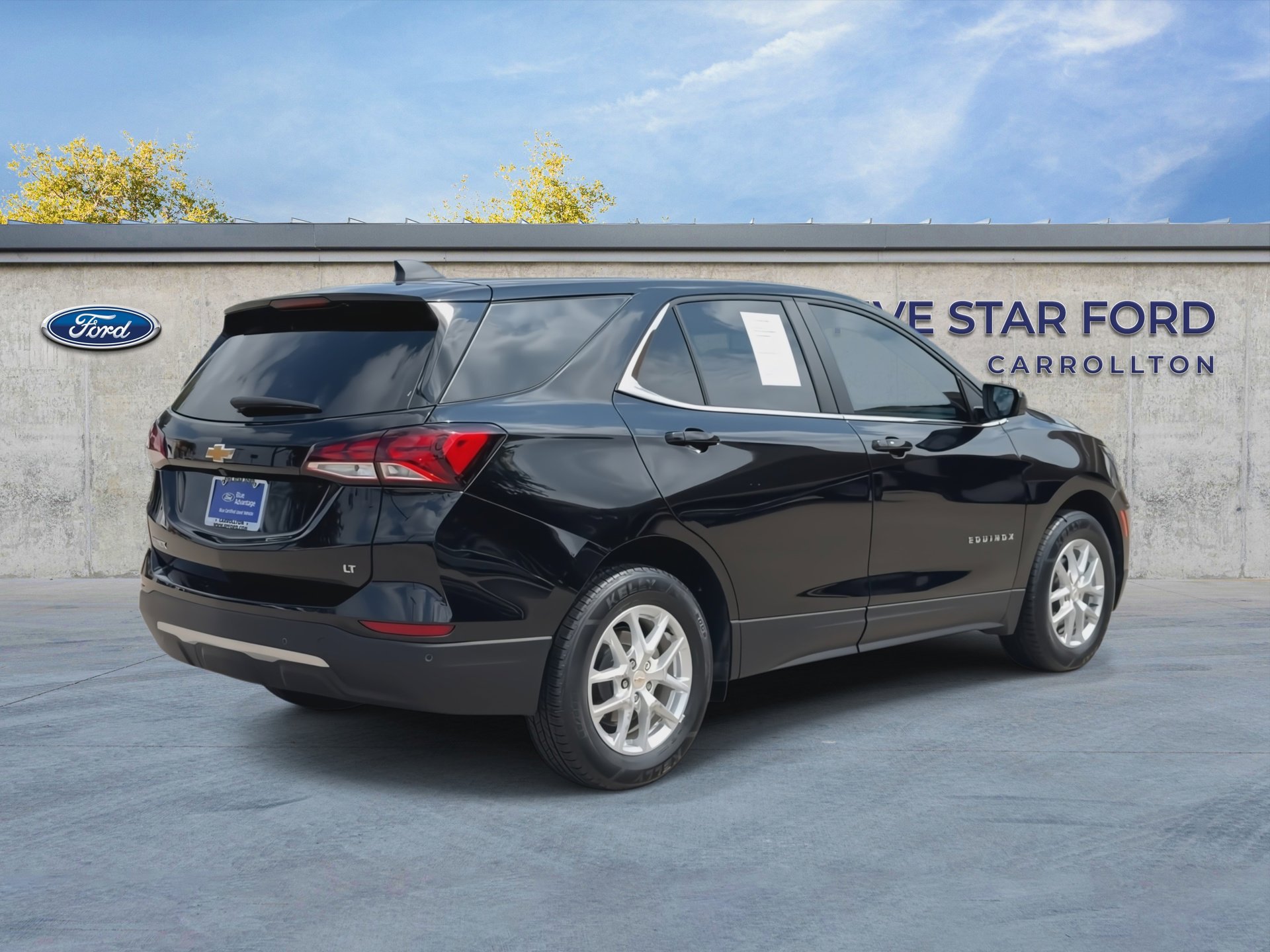 Used 2024 Chevrolet Equinox LT FWD image 8