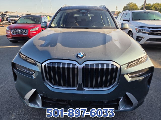 Used 2025 BMW X7 xDrive40i AWD/4WD image 2