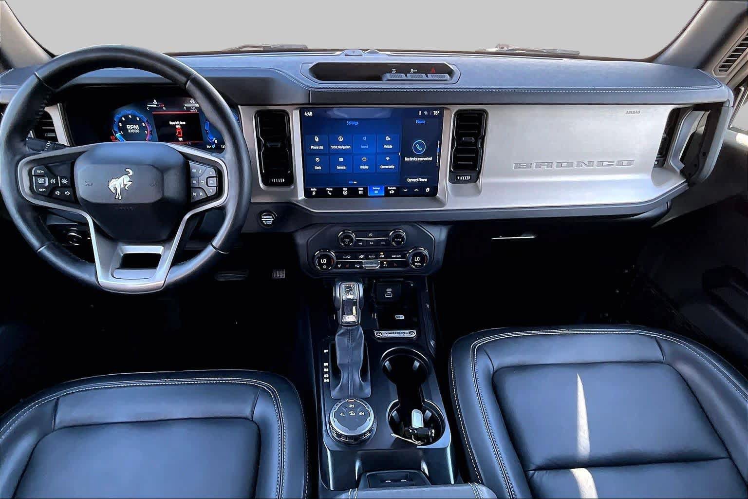 Certified 2025 Ford Bronco Outer Banks AWD/4WD image 16