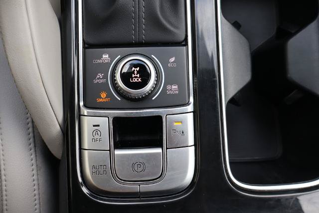 Used 2023 Kia Telluride EX w/ EX Captain's Chair Package AWD/4WD image 25