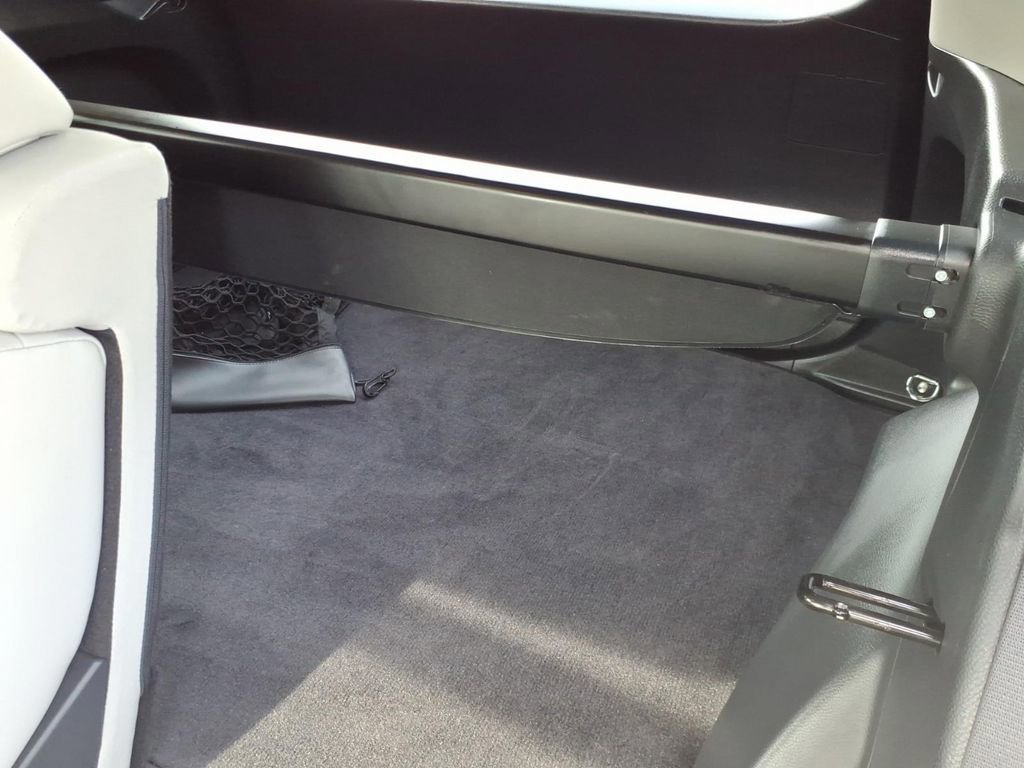 Used 2024 Toyota RAV4 XLE Premium FWD image 14