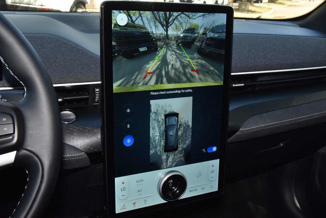 Certified 2025 Ford Mustang Mach-E GT w/ Interior Protection Package image 29