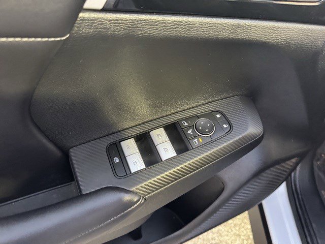 Used 2024 Mitsubishi Outlander SE image 10