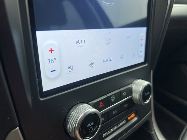 Certified 2022 Ford Edge SEL w/ Convenience Package image 14