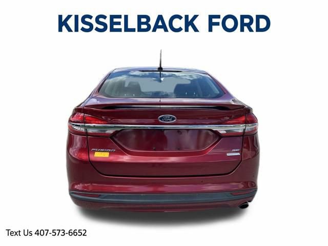 Certified 2017 Ford Fusion SE w/ Fusion SE Technology Package FWD image 4