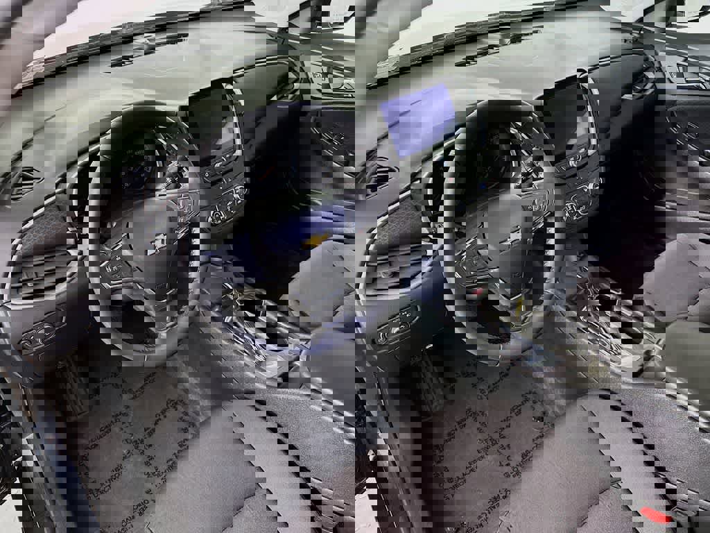 Used 2021 Chevrolet Malibu RS image 2