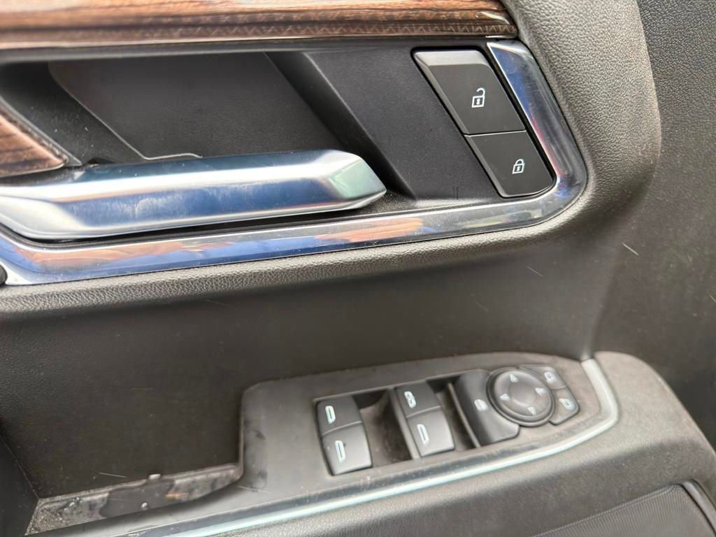 Used 2025 Chevrolet Silverado 1500 RST w/ Dark Appearance Package image 39