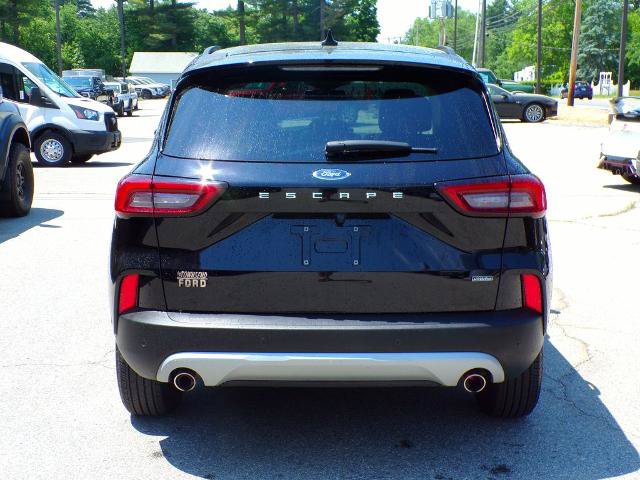 Certified 2024 Ford Escape SE w/ PHEV Premium Package FWD image 7