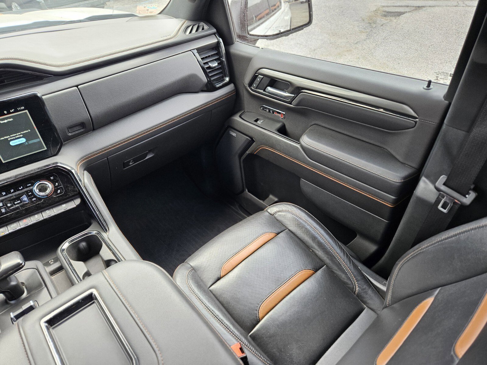 Used 2022 GMC Sierra 1500 AT4 w/ AT4 Premium Package image 16