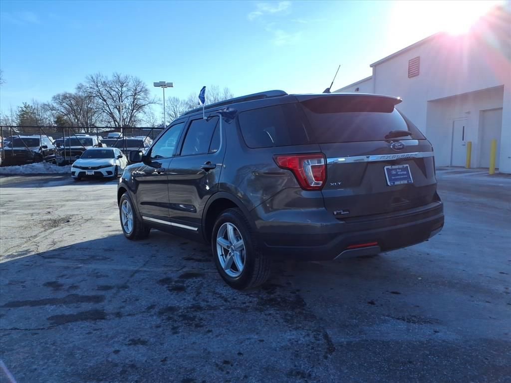 Certified 2019 Ford Explorer XLT w/ Equipment Group 202A image 5