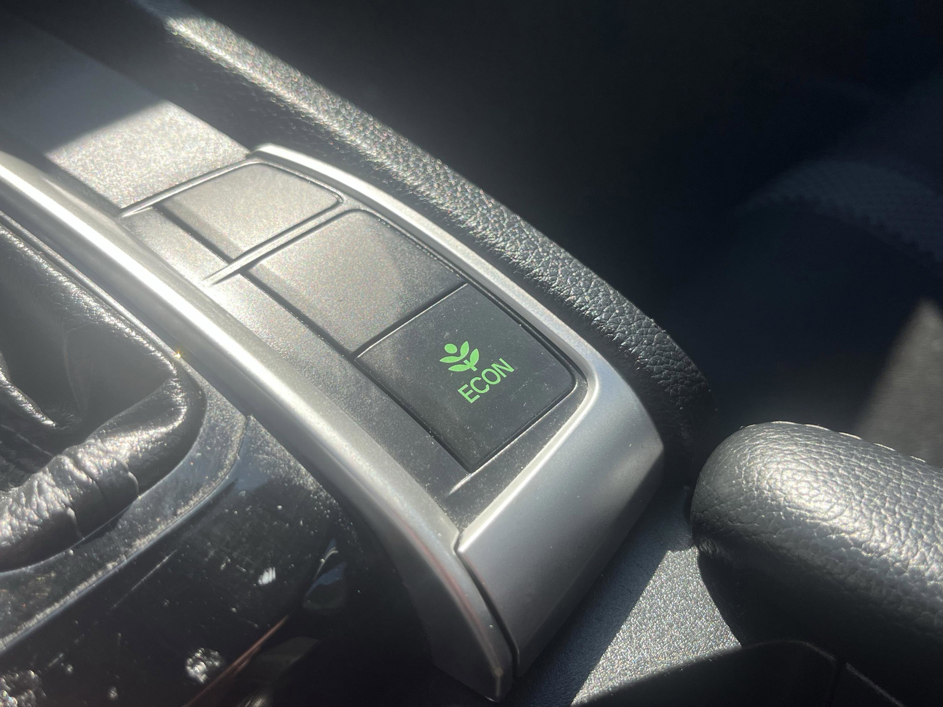 Used 2020 Honda Civic Sport image 17