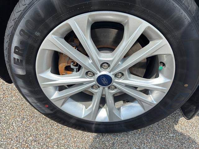 Certified 2018 Ford Escape SEL AWD/4WD image 9