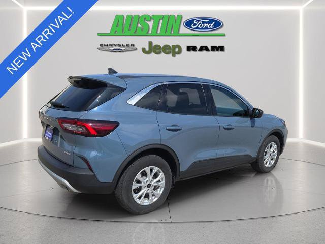 Certified 2023 Ford Escape Active AWD/4WD image 5
