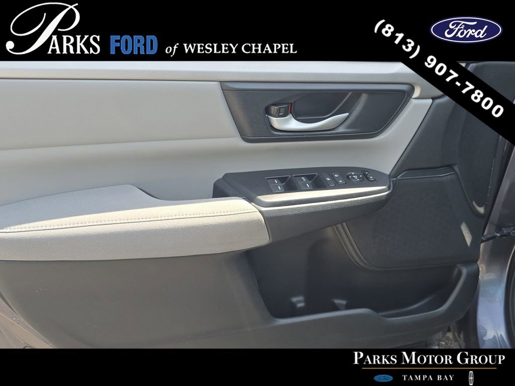 Used 2017 Honda CR-V LX image 15
