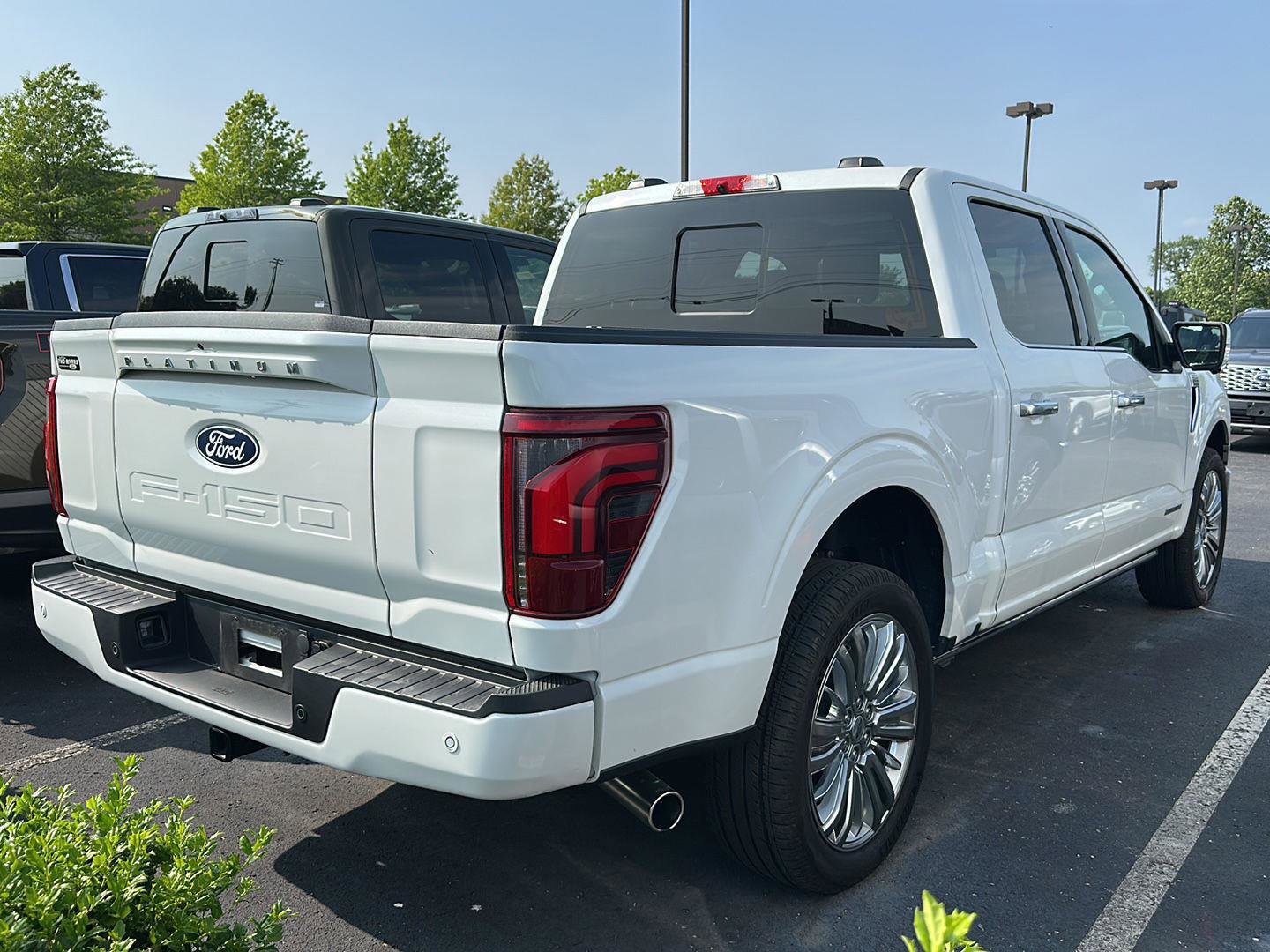 Certified 2024 Ford F150 Platinum w/ Equipment Group 703A Plus AWD/4WD image 3