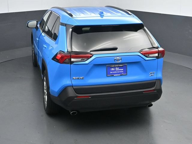 Used 2021 Toyota RAV4 XLE Premium AWD/4WD image 49
