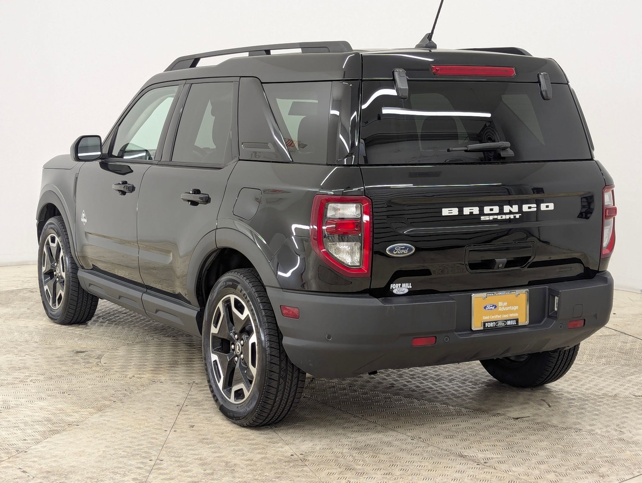 Certified 2021 Ford Bronco Sport Outer Banks image 3