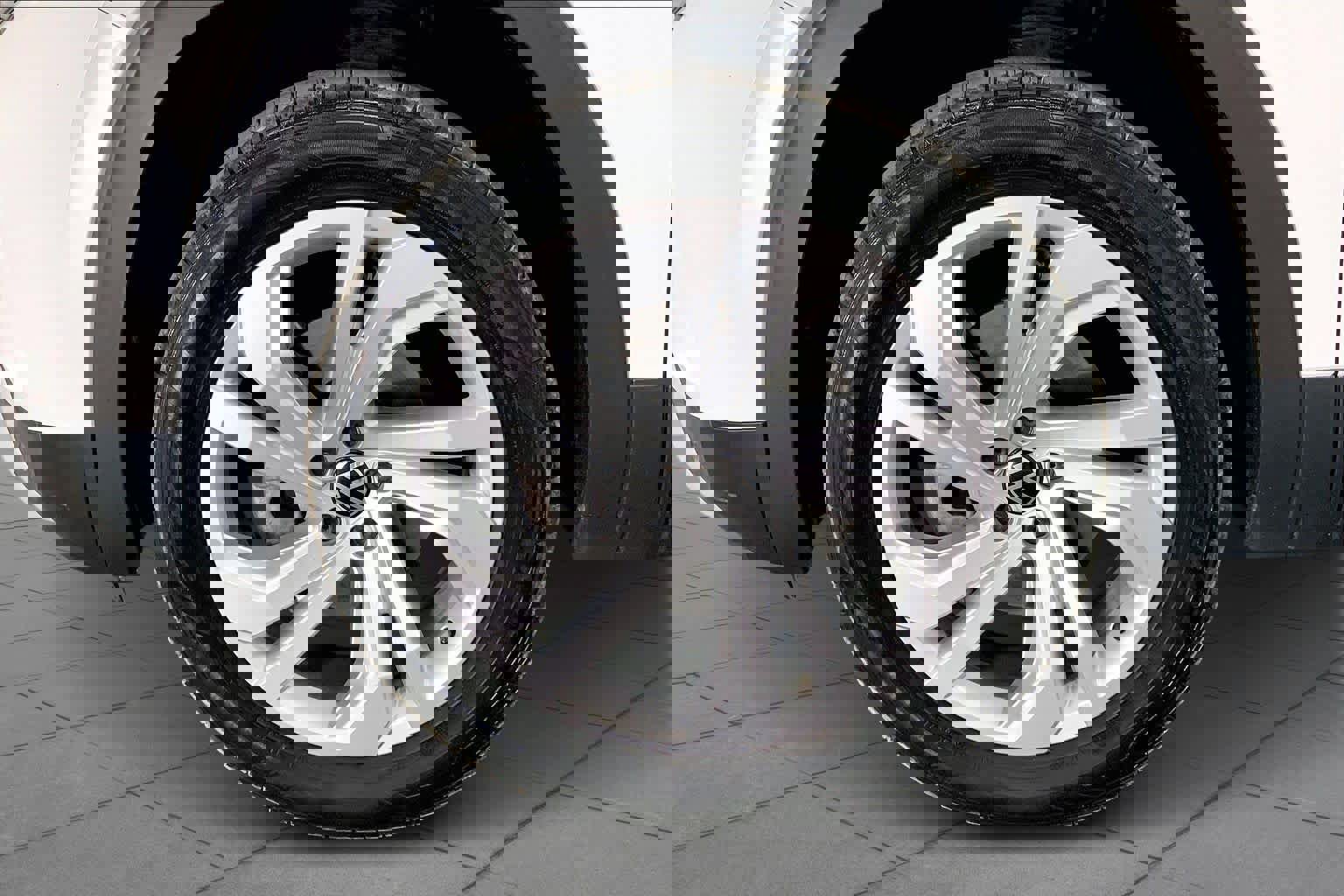 Used 2021 Volkswagen Atlas SE w/ Panoramic Sunroof Package image 10