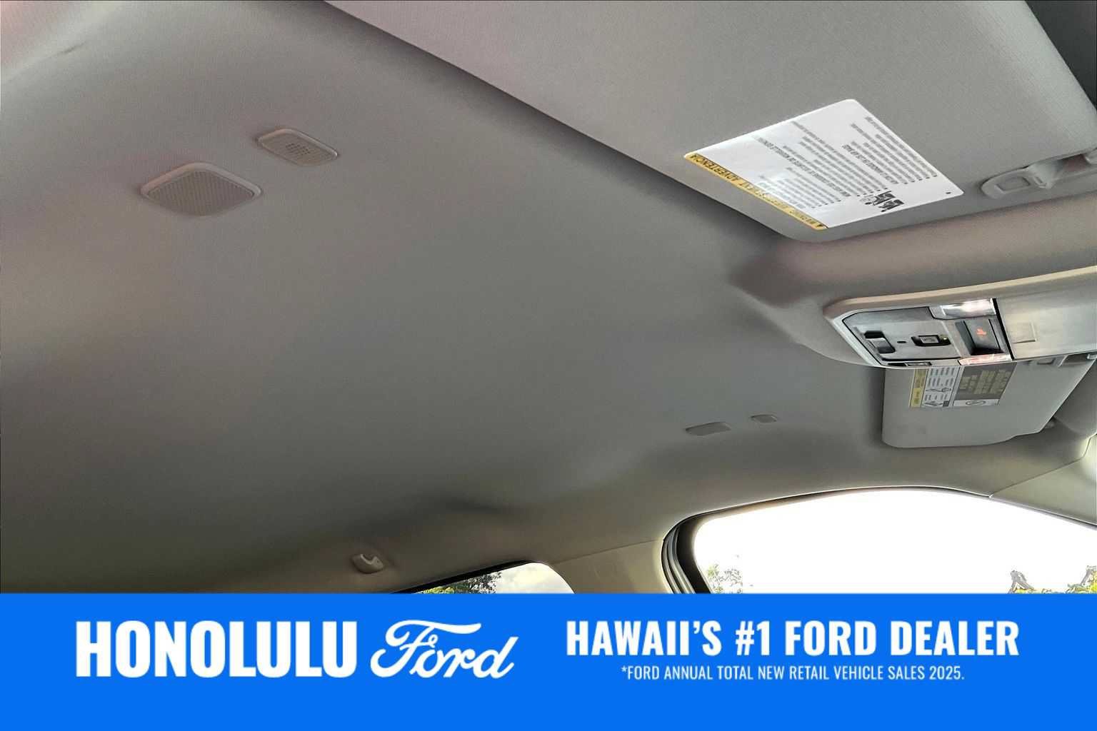 Used 2023 Toyota Tundra Limited AWD/4WD image 30