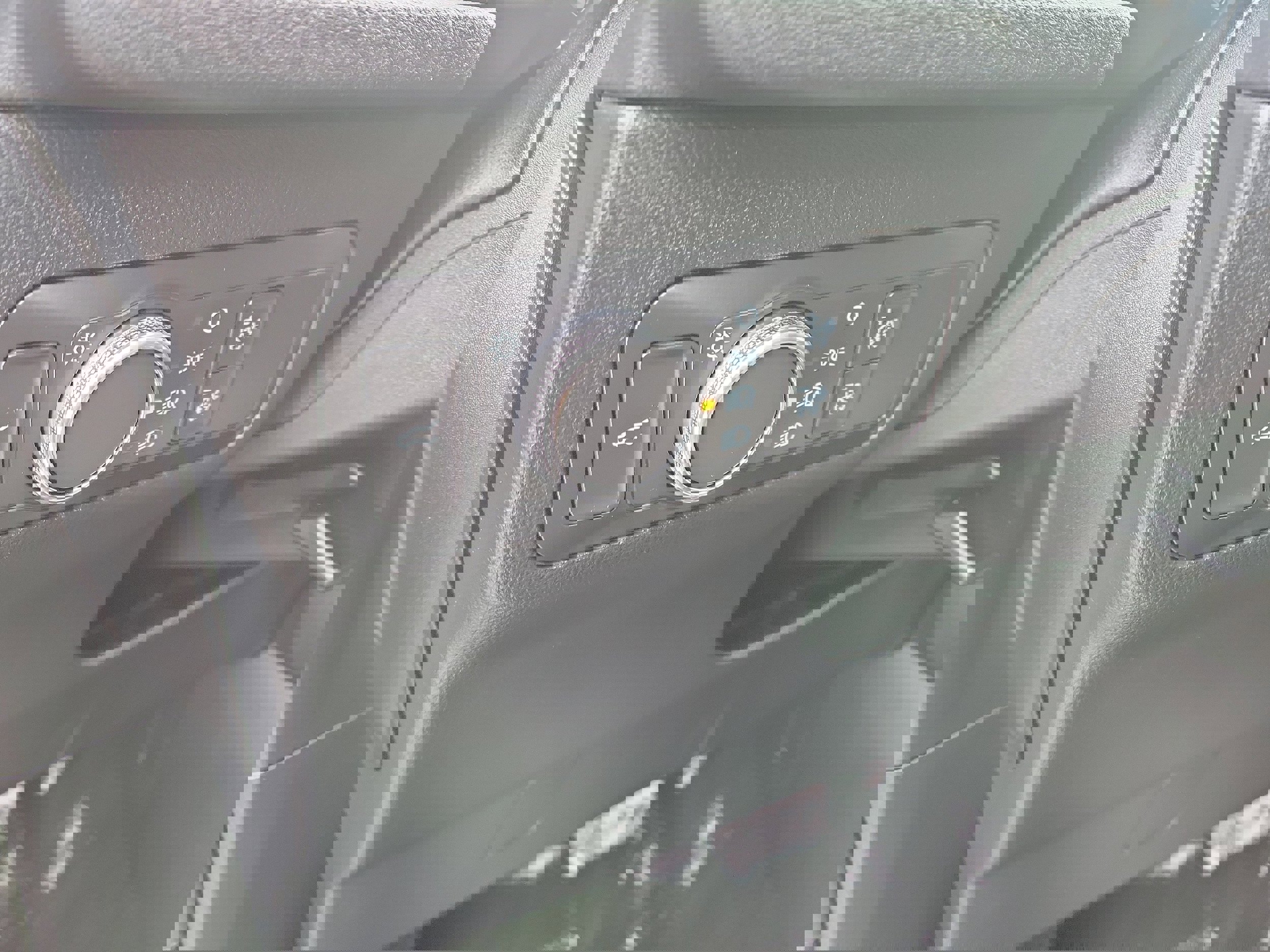 Certified 2022 Ford Escape SE w/ Convenience Package image 21